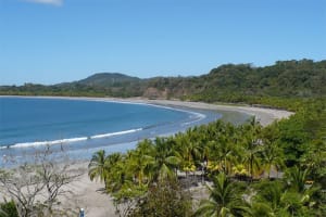 Nammbu Beachfront Bungalows Beach