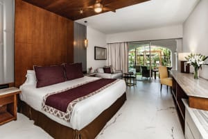 Secrets Royal Beach Punta Cana Preferred Club Junior Suite