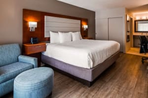 Best Western Ocean Breeze Inn Suite