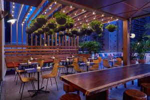 The Laylow, Autograph Collection Dining