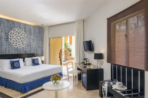 Ocean Maya Royale Suite