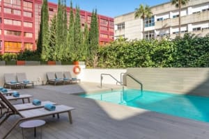 Occidental Sevilla Viapol Pool