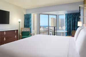 Waikiki Malia