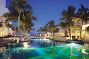 Pueblo Bonito Rose Resort & Spa Pool Night