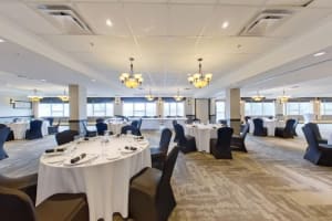 Best Western Plus Chocolate Lake Hotel meetingroom