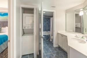 Holiday Inn Club Vacations Panama City Beach Resort Bathroom