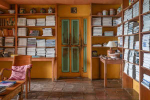 Casa Palopo Library