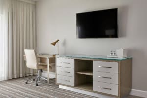 HOTEL PASEO, Autograph Collection Work Desk