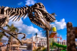 Planet Hollywood Cancun, An Autograph Collection All-Inclusive Resort Jurassic Splash Park