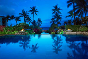 Montage Kapalua Bay Pool
