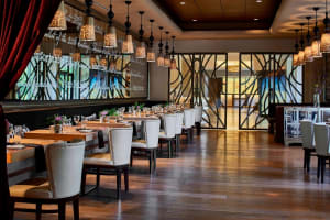 Renaissance Asheville Downtown Hotel Dining