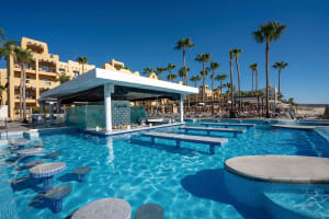 Riu Santa Fe Swim-up Bar