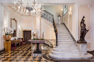 Baglioni Hotel Regina Lobby Entrance