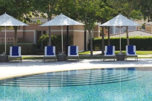 The Ritz-Carlton Abu Dhabi, Grand Canal Pool