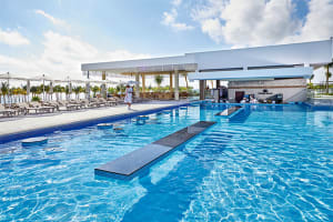Riu Palace Costa Mujeres Pool