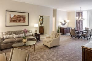 The Roosevelt New Orleans Waldorf Astoria Suite