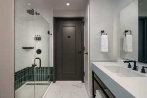 The Royal Sonesta Washington, DC Capitol Hill Bathroom