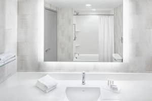 Residence Inn Big Sky/The Wilson Hotel Two Bedroom Suite Bathroom