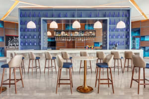 Royalton CHIC Cancun, Autograph Collection All-Inclusive Resort Adults Only Martini Mix Bar