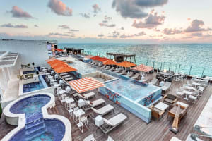 Royalton CHIC Cancun, Autograph Collection All-Inclusive Resort Adults Only Level 18 Rooftop Cabana Lounge