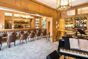 The Rubens at the Palace Bar