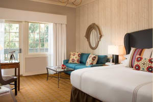 River Terrace Inn