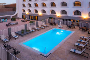 Renaissance Phoenix Downtown Hotel