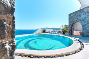 Santorini Secret Premium Pool