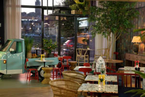 Se Catedral Hotel Porto, Tapestry Collection by Hilton Dining