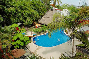 Si Como No Resort & Wildlife Refuge