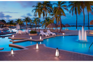Sunscape Curacao Resort, Spa & Casino Pool