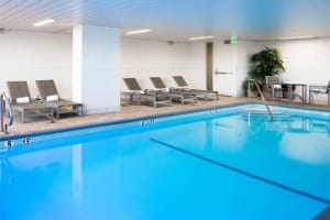 Hilton San Francisco Airport Bayfront Pool