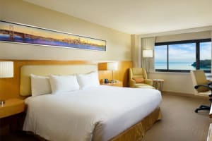 Hilton San Francisco Airport Bayfront Room