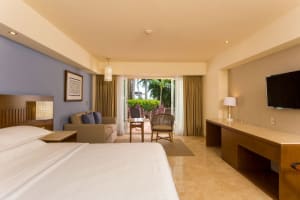 Sheraton Buganvilias Resort & Convention Center Garden View Room