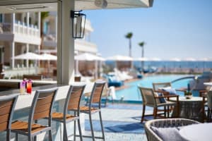 Shore House at The Del, Curio Collection by Hilton Pool Bar