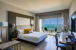 San Juan Marriott Resort & Stellaris Casino Cabana Room