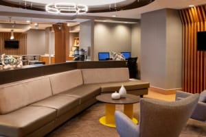 Sonesta Select Nashville Airport Suites Lobby