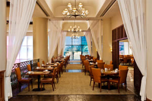 Sheraton New Orleans Hotel Bistro