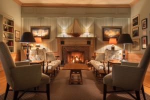 Spruce Point Inn Lobby