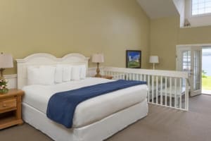 Spruce Point Inn Oceanview Lodge