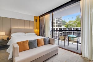 Sheraton Universal Hotel Deluxe Room