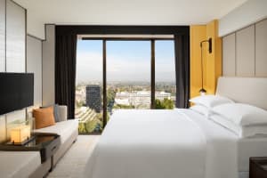 Sheraton Universal Hotel King Room