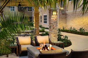 Staybridge Suites Vero Beach Fire Pit