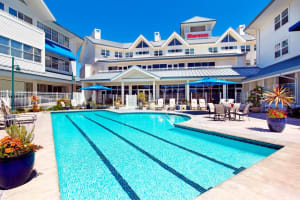 Sheraton Sonoma Wine Country Petaluma Pool
