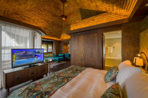 InterContinental Tahiti Resort & Spa Overwater Superior Lagoon Bung