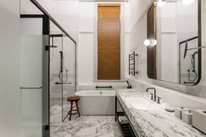The Tasman, a Luxury Collection Hotel, Hobart Bathroom