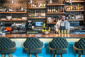 Thompson Seattle by Hyatt Bar