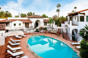 Triada Palm Springs, Autograph Collection Pool