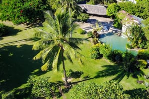 Royal Tahitien Aerial