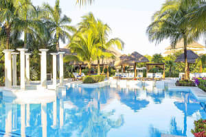 TRS Yucatan Pool